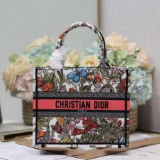 Christian Dior Shopping Bags